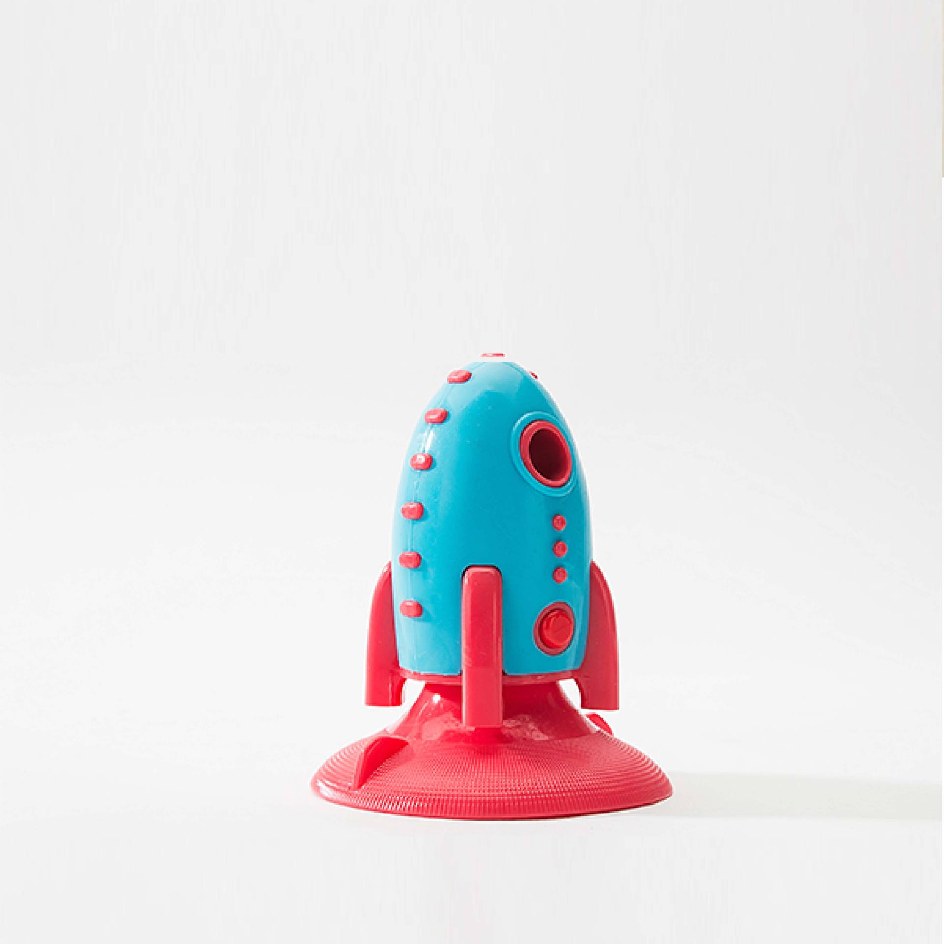 Rocket Shape Treat Dispensing Bite Resistant Pet Chew Toy