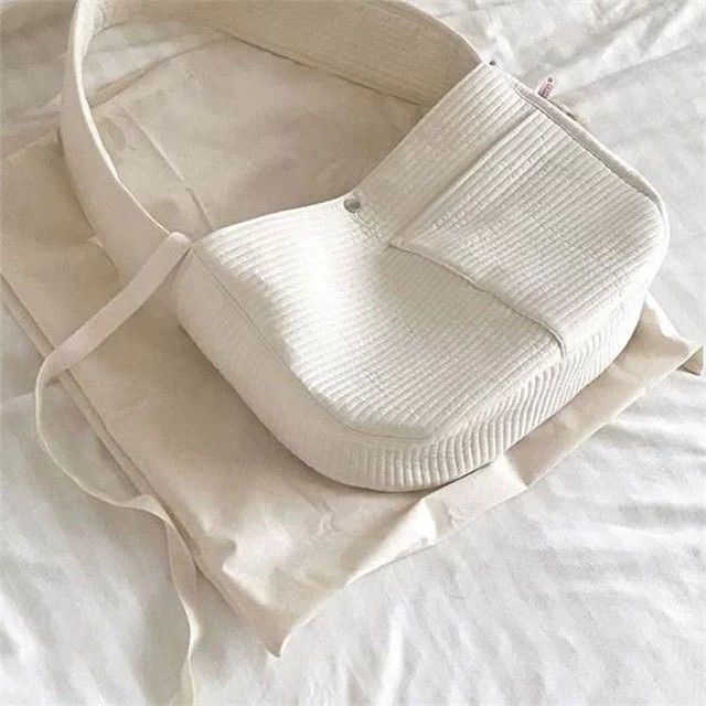 Handmade Pet Carrier Shoulder Bag For Outdoor Travel
