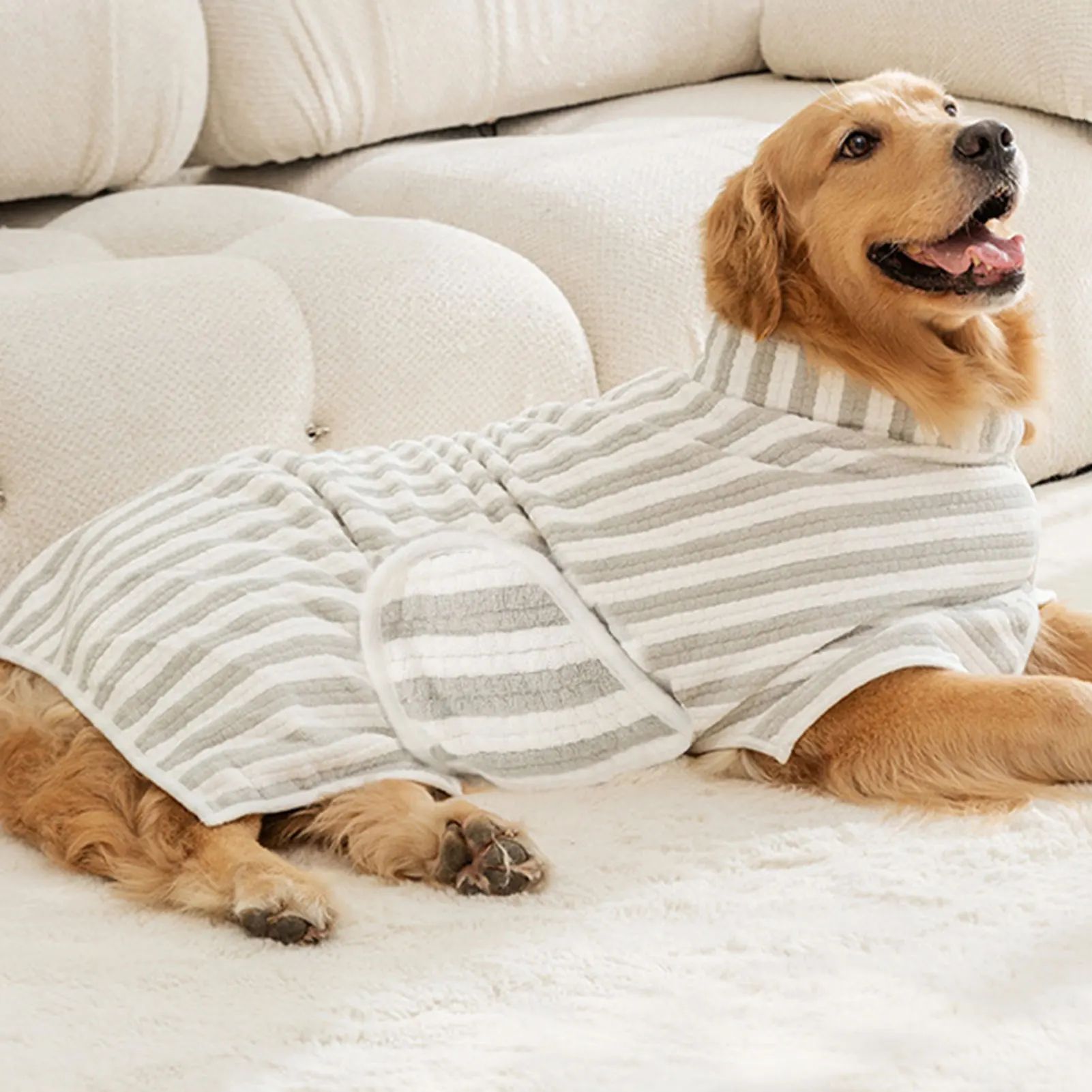 Ultra-Absorbent Pet Bath Towel Quick-Drying Bathrobe Bathing Supplies